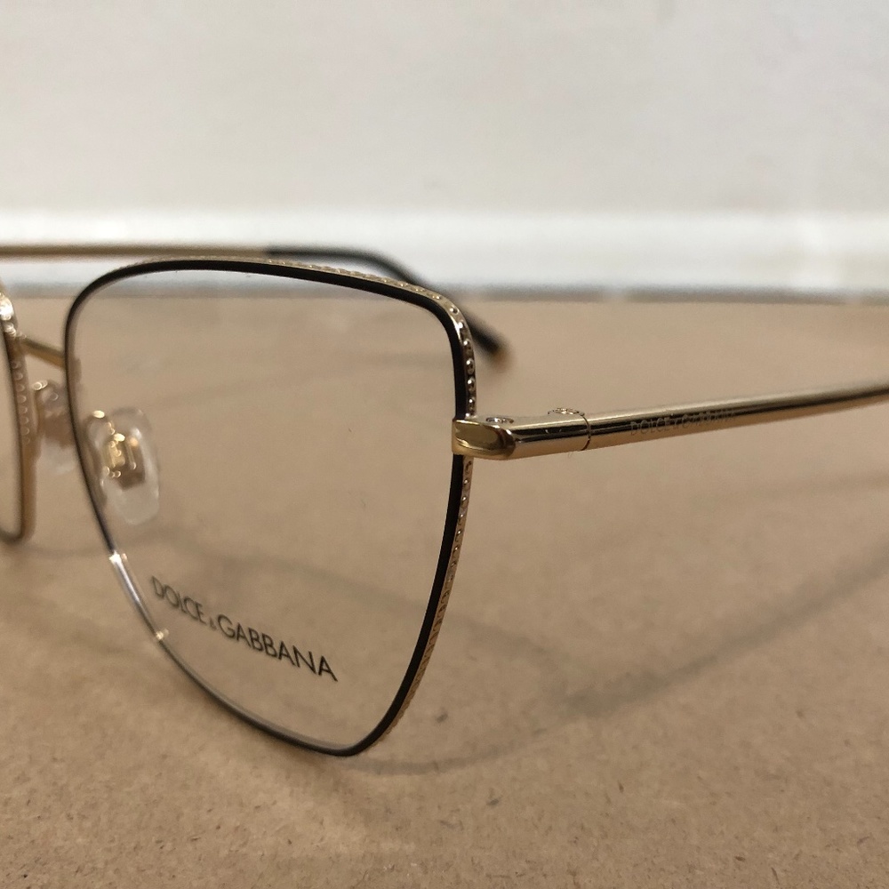 Dolce and gabbana lense glass frames